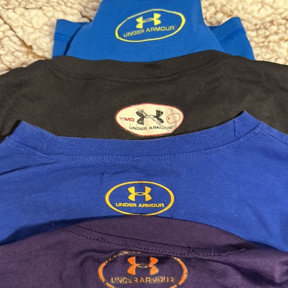 Big boys under armour bundle 2 pair of shorts, 4 shirts sizeYL to  YXL or 14/16. - Picture 15 of 15